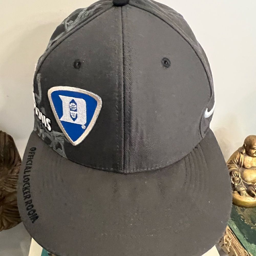 Ike The Locker Room Duke Final Four 2010 NCAA National Champions Embroidered hat